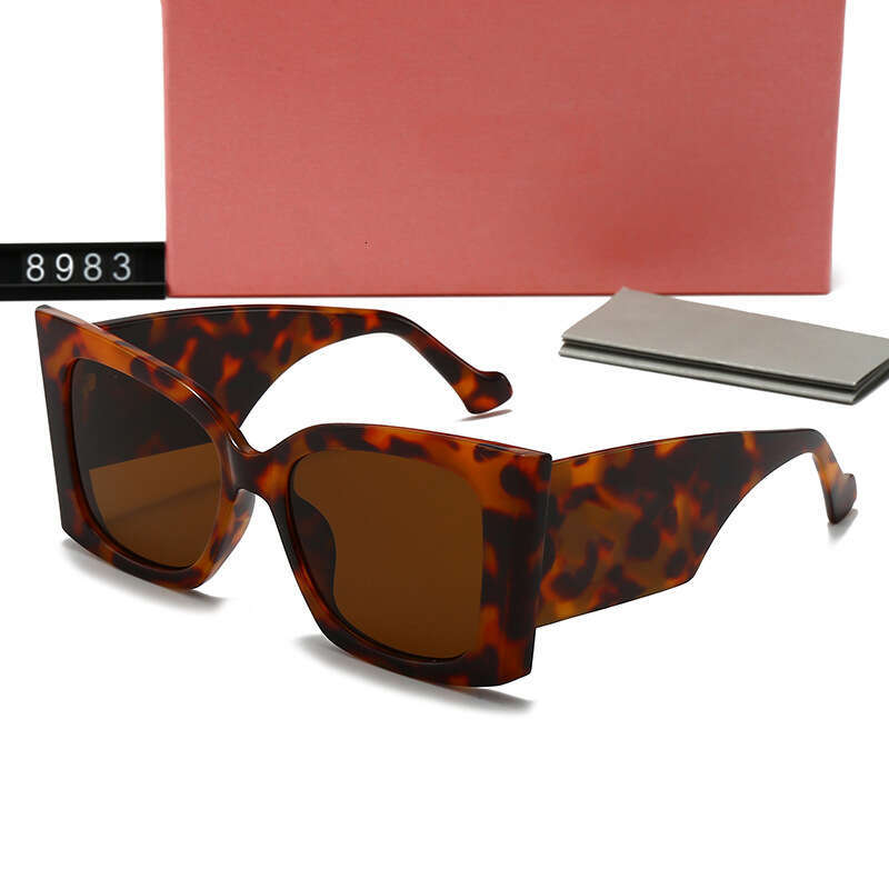 New Women's Fashion Sunglasses for Women and Men Cat Eye Style Sun UV Protection Glasses 8983