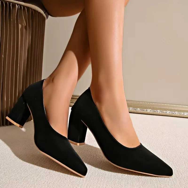 Quality Women Shoes Hot Sale Womens Pumps Fashion Pointed Shallow High Heel Pumps Trend Versatile Office Lady Shoes Size 3543 W250910