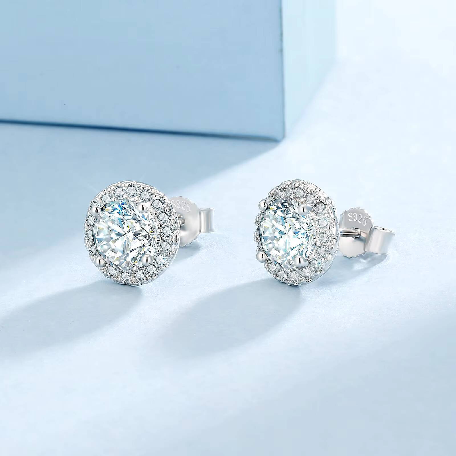 Wholesale VVS Moissanite Diamond Earring Factory Price Round Cut Screw Back Moissanite Hoop Stud Earrings Men Women