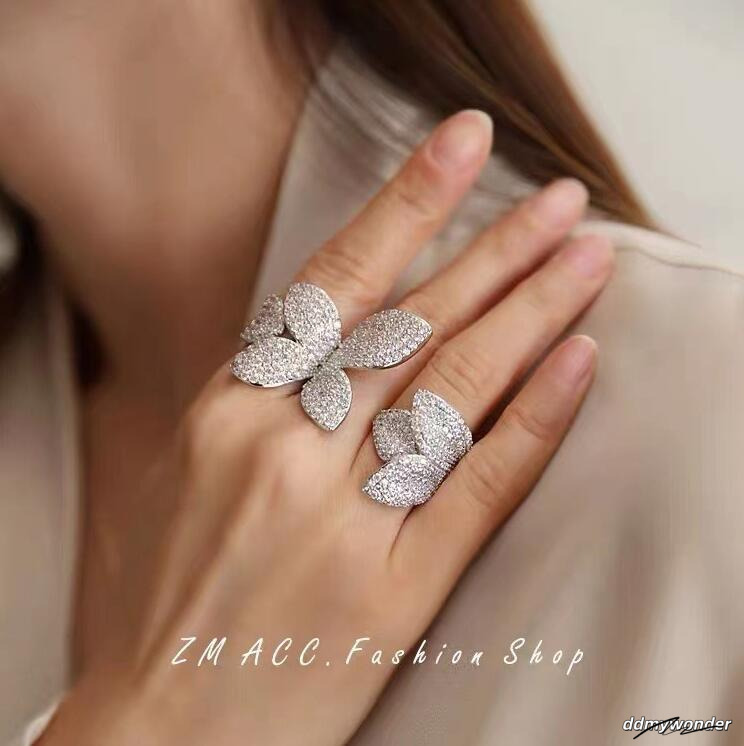2021 Top Selling Wedding Rings Sweet Cut Jewelry Sterling Sier Pave White Sapphire CZ Dia Gemstones Party Open Adjustable Flower Women Band Ring