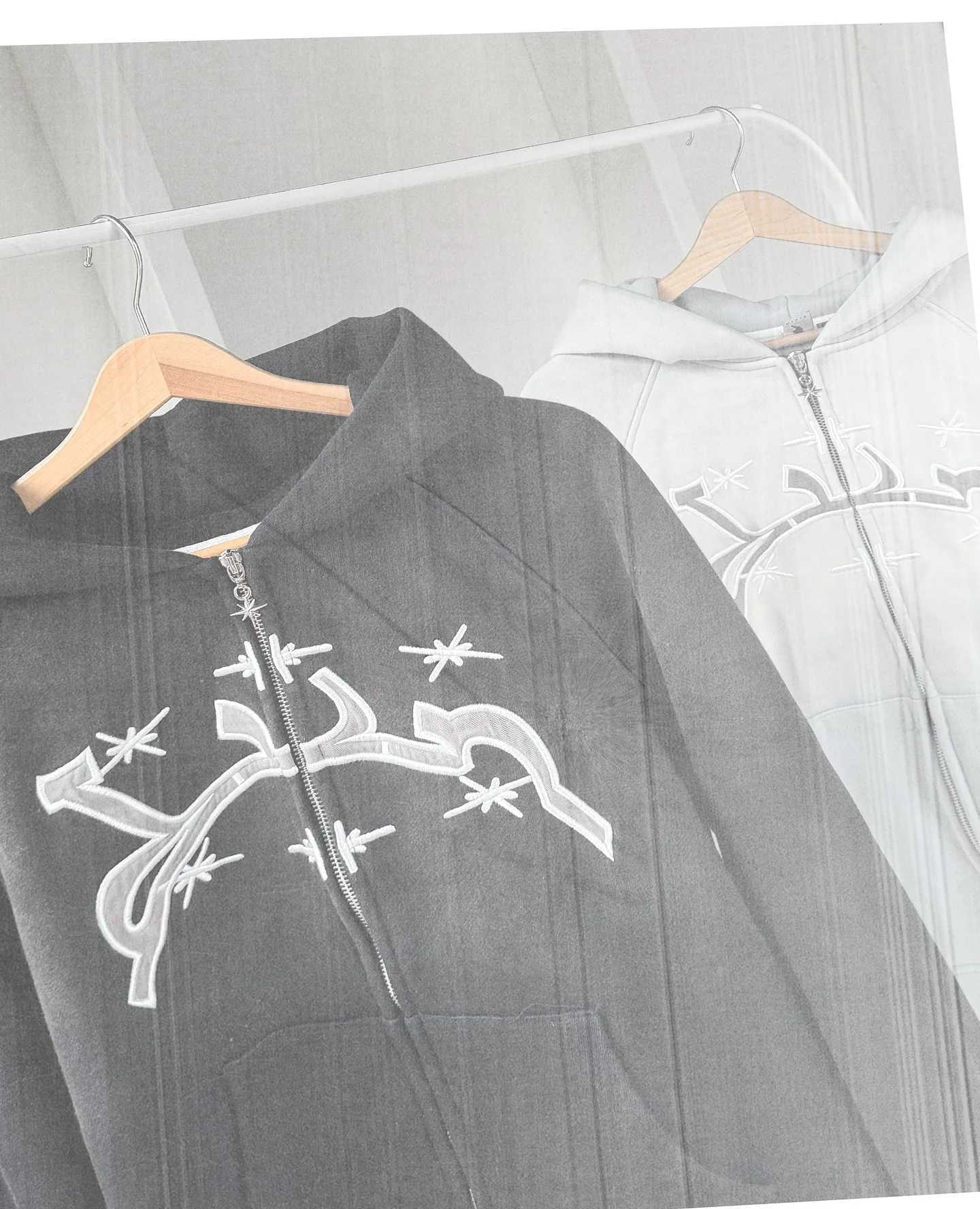 Y2k Divin Hoodies Vintage Fashion Embroidery Zip Up Hoodie New Harajuku Hip Hop Strt Coat Loose Men clothing Hooded Sweatshirt X250910