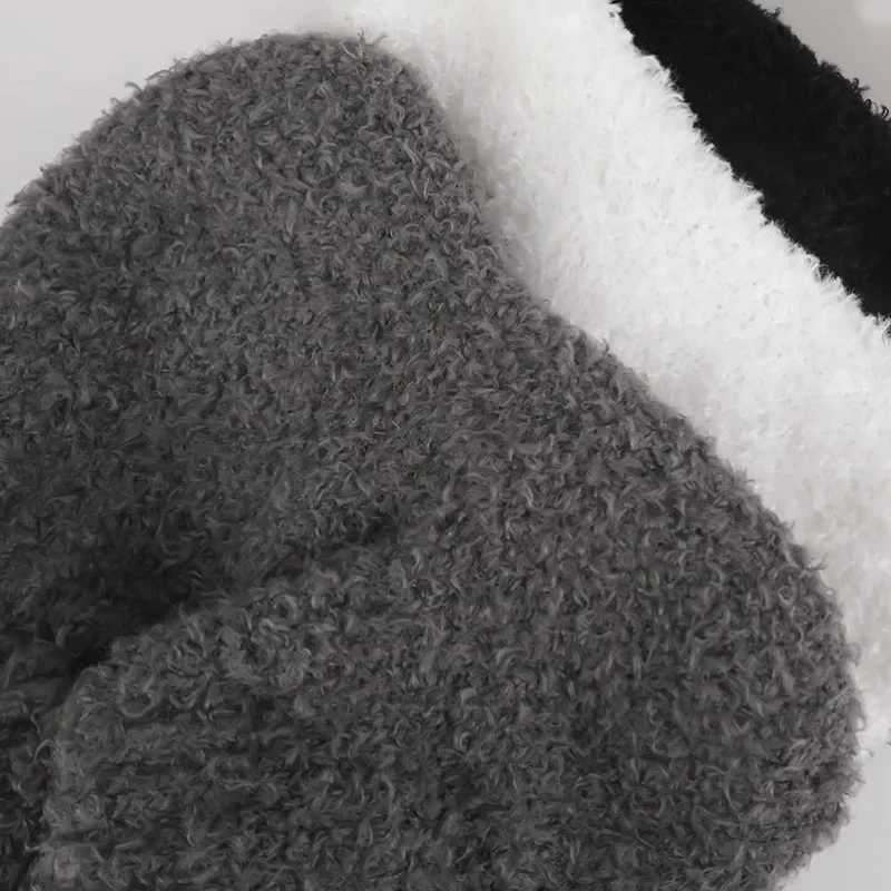 Plush Bear Ear Wool Hat Cold Proof Thick Beanie Warm Woolen Bonnet Soft Knitting Cs Winter Outdoor Shopping Knitted Str HatsXJ250910
