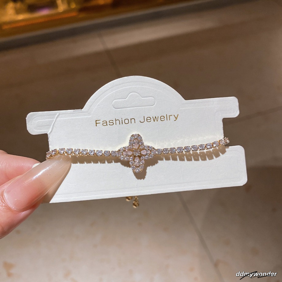 Sier Tone Clover Shaped Bracelet Black Gem Crystal Accents Elegant Party Daily Wear Gift For Her High Quality And Stylish Jewelry ddmywonder