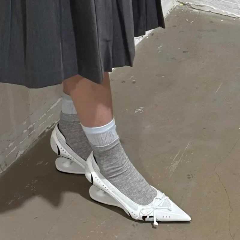 Big Size 43 Special Heel Spliced Heels Pointed Toe Heels Womens Fashion Shallow Mouth Bow NonSlip Mary Jane Single Shoes W250910