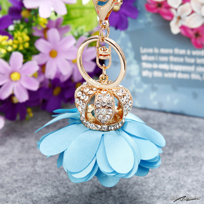 Elegant Floral Design Women's Metal Key Ring With Wholesale Options