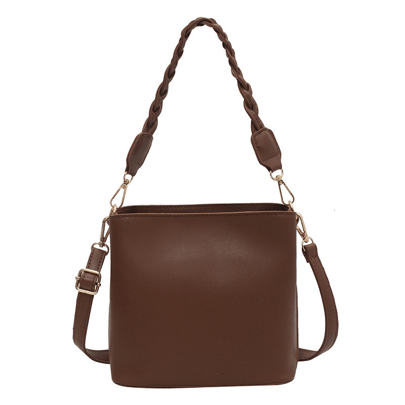 2025 Trendy Small Bag For Women New Fashion Versatile Free Shipping Designer Bag Retro Shoulder Luxury Bag Crossbody Underarm Bucket Bag