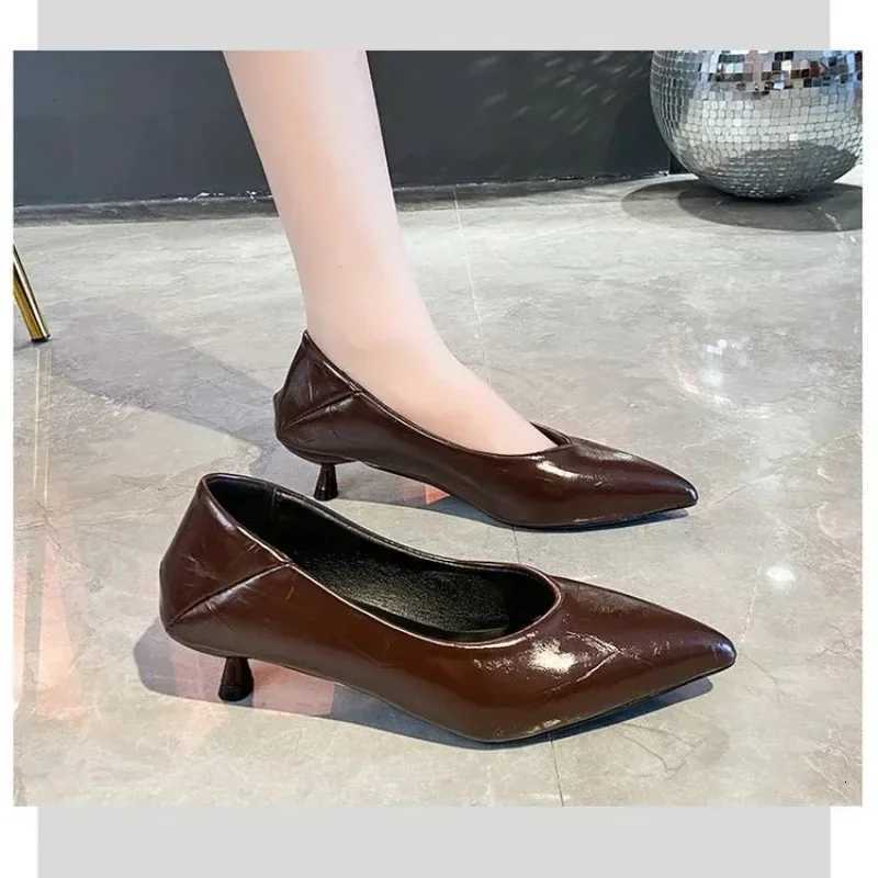 New Womens Boat Shoes Pointed Toe Pumps Kitten Heel Dress Shoes Silver Office Work Shoes for Female Black Spring Autumn W250910