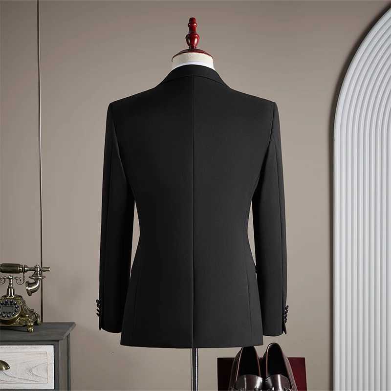 Highquality fashionable and stylish woolen tasto suit set grooms wedding dress threepiece set mens business suit W250910