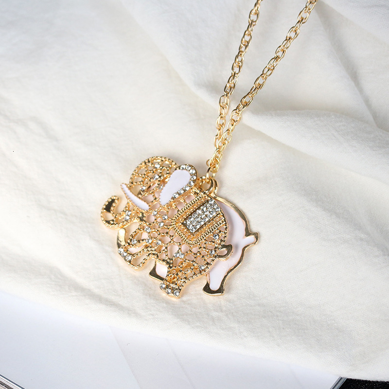 Hot Selling Animal Necklace For Women Bohemian Ethnic Style Creative Design Collarbone Chain