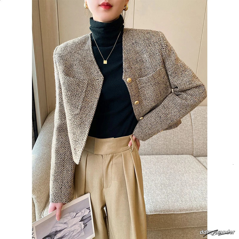 Vintage Cropped Tweed Jacket Women Elegant Short Blazer Autumn Korean Single-Breasted All Match Casual Chic Outerwear Tops 240821