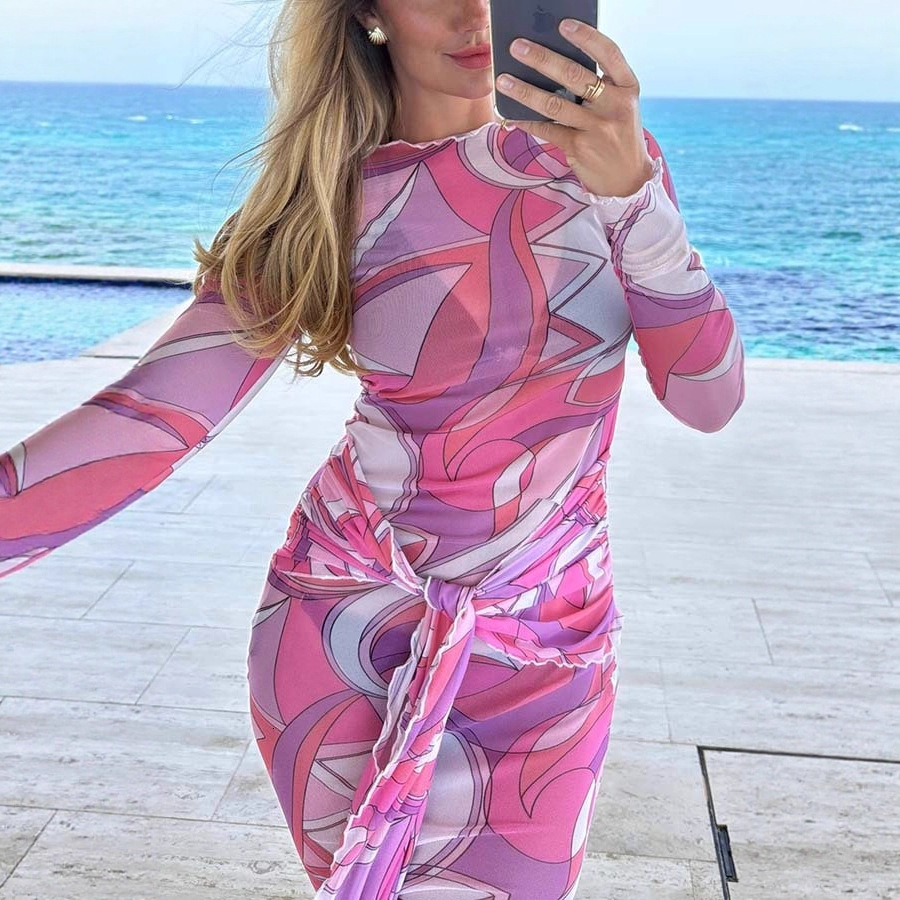 2025 European and American new slim fit elastic slim fit mesh beach vacation skirt autumn and winter new designer women's long sleeved top knitte