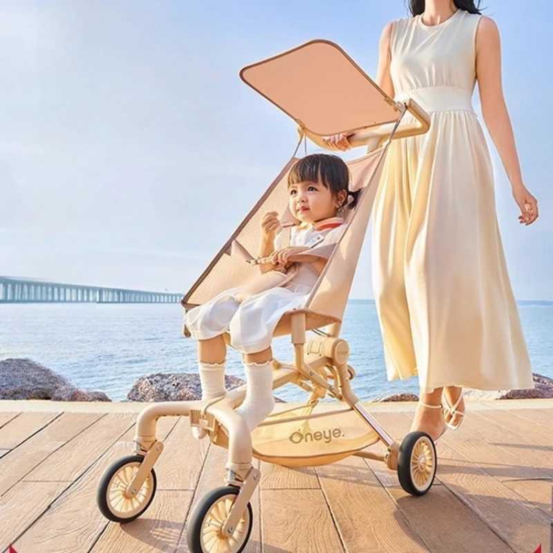 Lightweight Baby Stroller Portable Outdoor Travel Baby Stroller Foldable Shockabsorbing Fourwheel Baby Stroller with Sunshade W250910