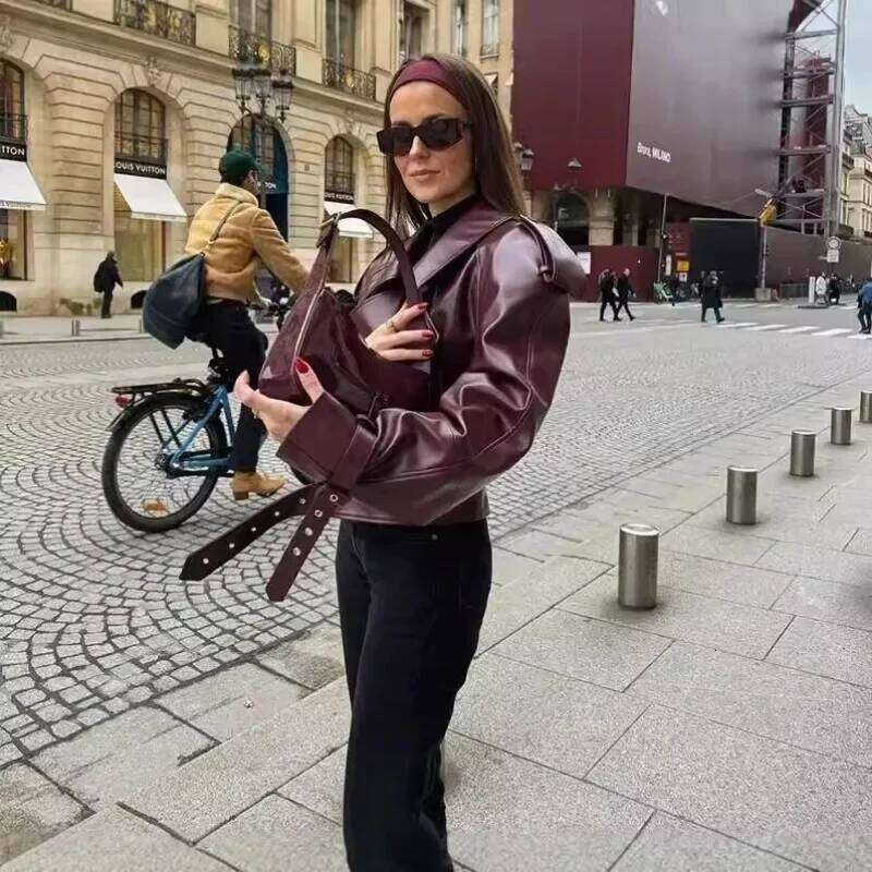 Designer Clothing 2025 Casual Street Leather Jacket Women Solid Lapel Long Sleeved Belt Crop Female Coats 2025 Autumn Y2k Fashion Loose Pu Outwear Lad