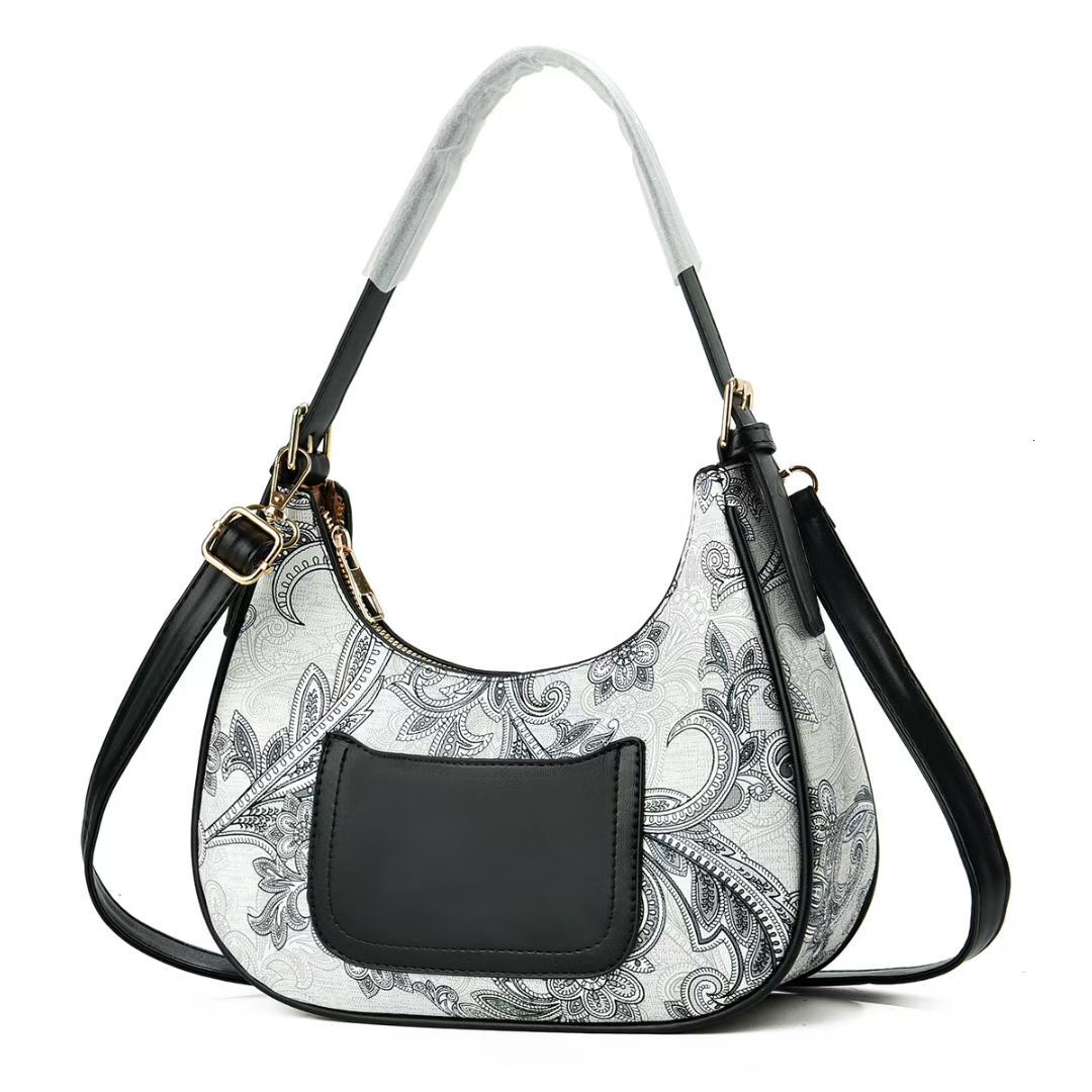 French Style Single Shoulder Bag Free Shipping Bag For Women Designer Bag Commuting Printed Niche Spring Summer Versatile Super Popular Crossbody Luxu