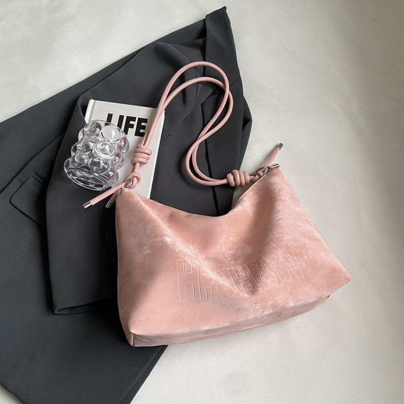 Designer Bag Korean Style Simple Casual Large Capacity Bag For Women Luxury Bag Spring Free Shipping Fashion Tote Bag For Work Commute Shoulder Bag