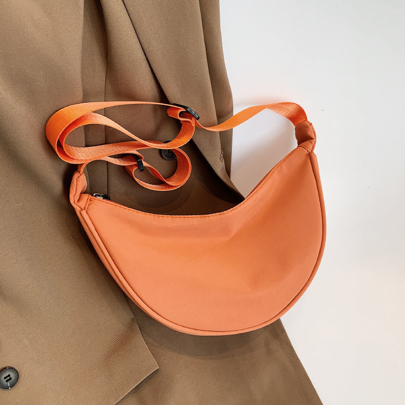 Nylon Crossbody Luxury Bag Bag For Women New Trend Dumpling Designer Bag Bag Lightweight Small Free Shipping Shoulder Bag Underarm Bag Versatile Canva