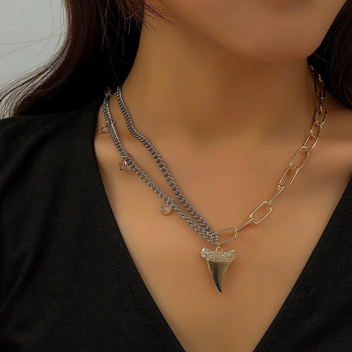 Hot Selling Animal Necklace For Women Bohemian Ethnic Style Creative Design Collarbone Chain