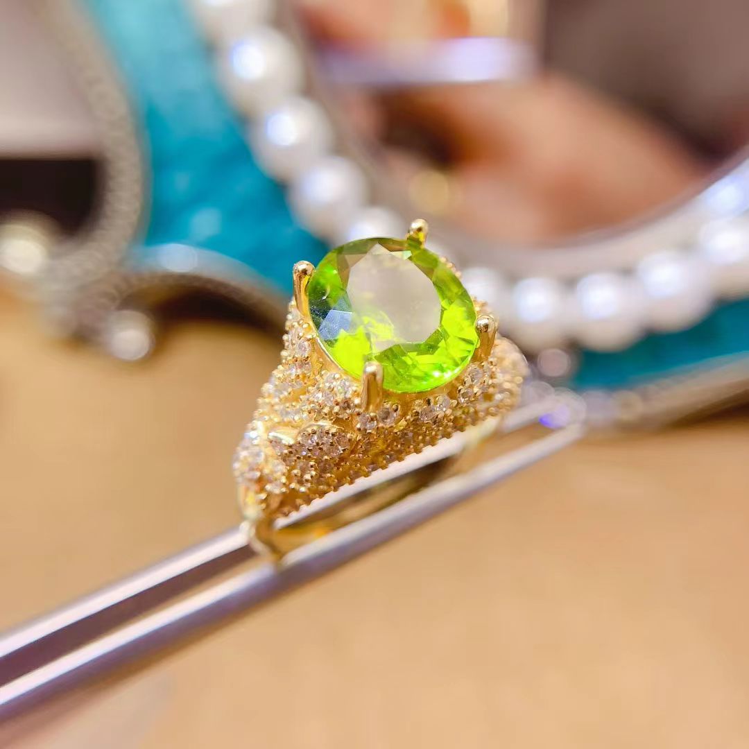 Luxury 925 silver gemstone ring natural peridot ring 9mm*11mm 4ct VVS grade genuine peridot silver jewelry