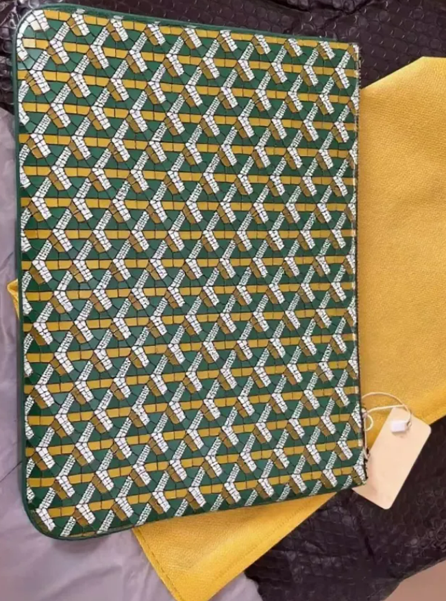 Designer Bag Leather Large Capacity Handbag Women Men Zipper Closure Green Gray Black Brown Fashion Tote Bag With Pouch Free Shopping Shoulder Bags