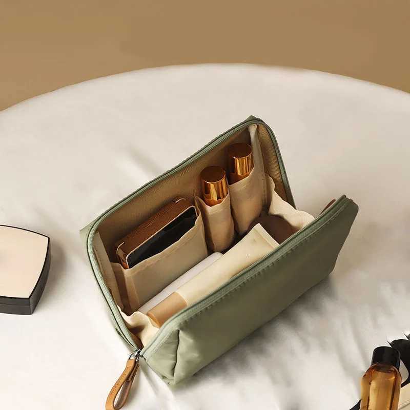 Women Cosmetic Bag Solid Color Korean Style Makeup Organizer Bag Pouch Toiletry Waterproof Makeup Make Up Purse Organizer CaseXJ250910