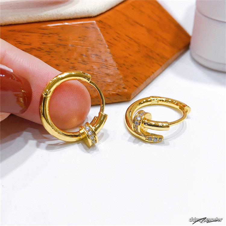 Designer Gold Plated Nail Stud Earring Paved AAA Cubic Zirconia Dia Fashion High-End Jewelry Wholesales Drop Shipping ddmywonder ddmywonder