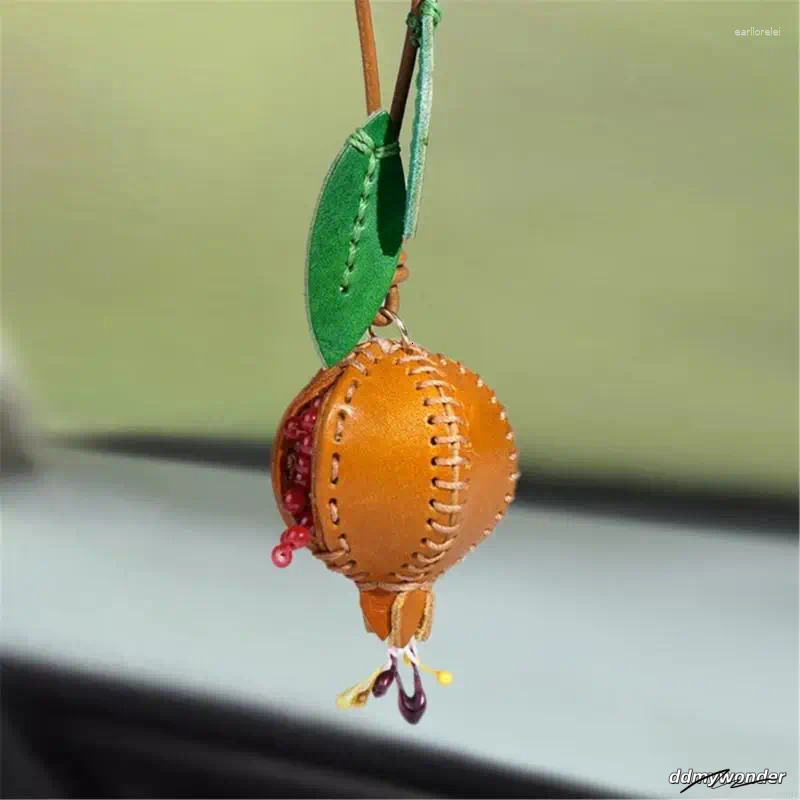 Keychains 3D Pomegranate Pendant PU Leather Keychain Women Bag Charms Decorative Accessories Car Interiors ddmywonder ddmywonder