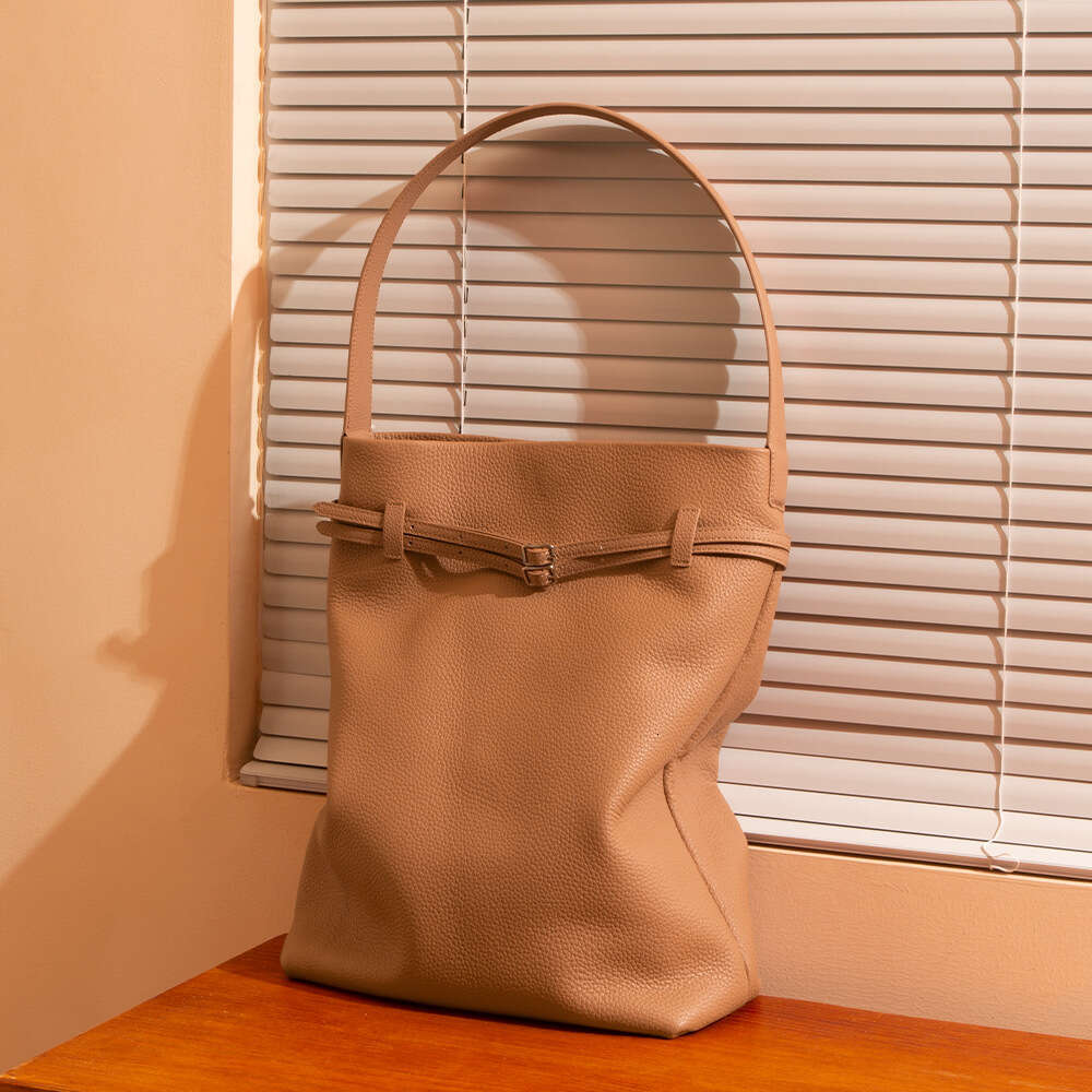 Luxury bag Spring New Top Layer Cowhide Handbag High end Genuine Leather for Women Niche Design Underarm Shoulder Bag