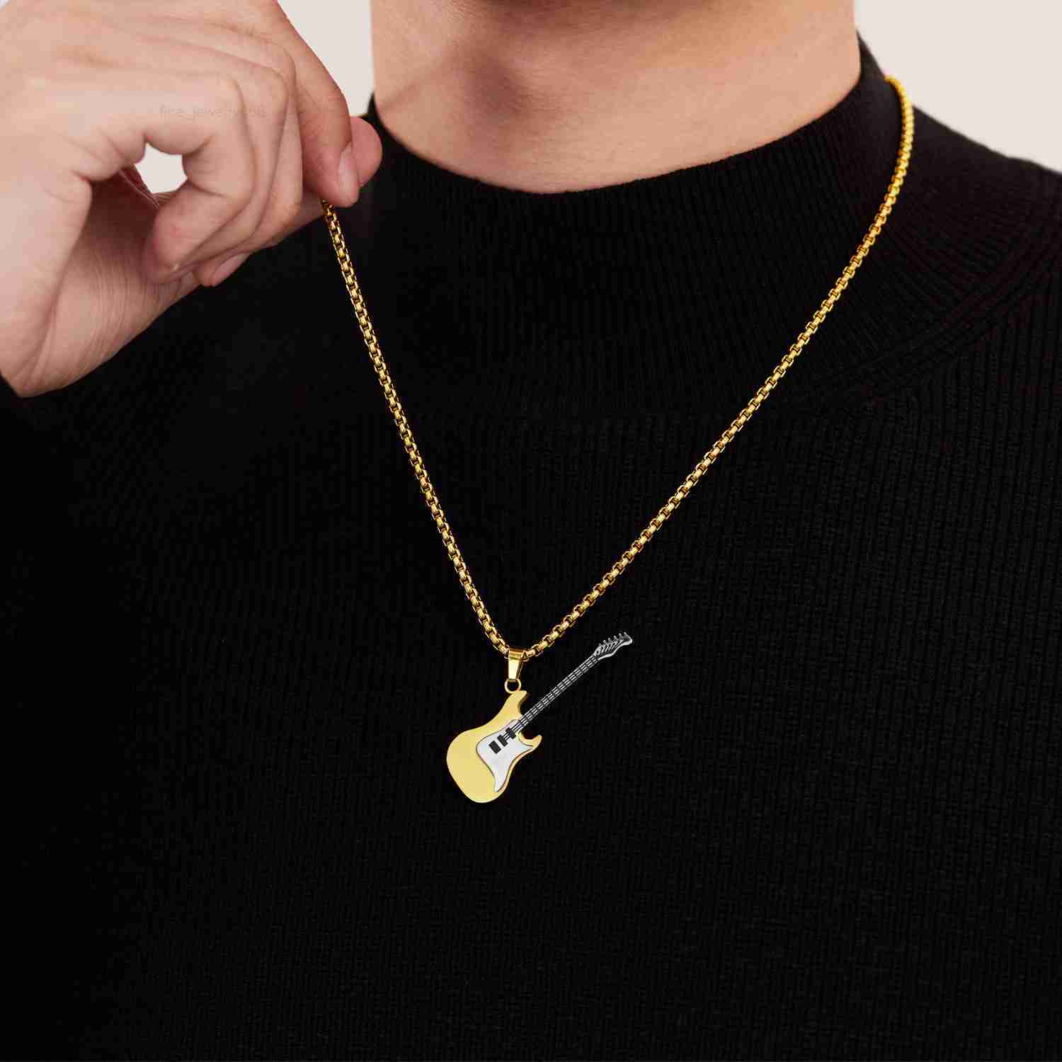 Hiphop Stainless Steel Guitar Pendant Street Classic Trendy Mens Titanium Steel Necklace