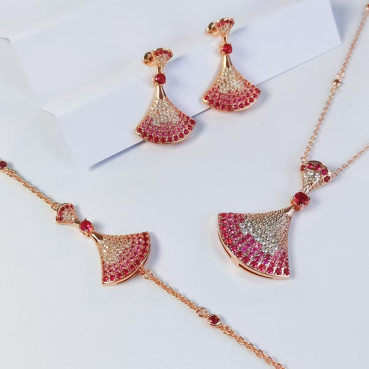 Luxury Brand Designer Jewelry Large Full Diamond Pink Dress For Women, 18K Rose Gold Plated Gradient Style, Fan-Shaped Skirt Set Wholesale