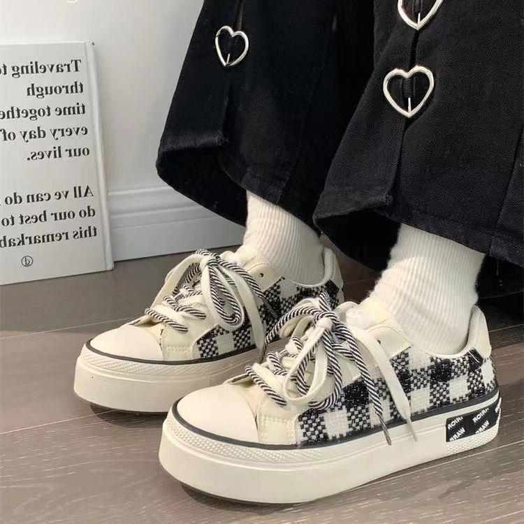 Women's canvas shoes autumn designer breathable women's shoes trend versatile student niche low top sports shoes breathable height increase