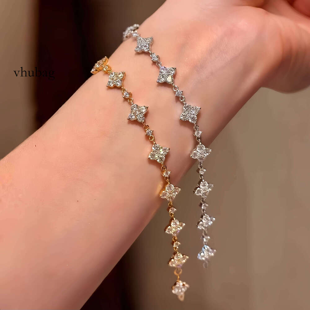 Sier Moissanite 4-leaf Clover Bracelet Hypoallergenic Lucky Charm Jewelry for Women