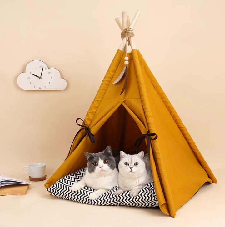 Semi-Enclosed Sunlit Yellow Kitty Den: Portable, Comfortable Cat Nest with Easy-to-Wash Design