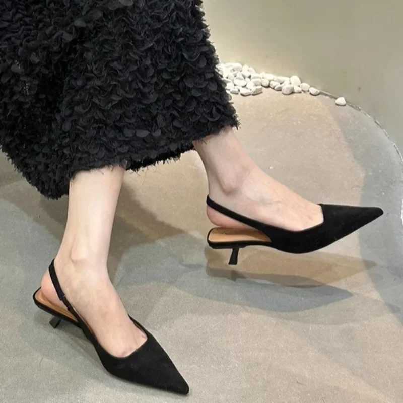 2025 Fashion Womens Shoes Laceup Cuff Womens High Heels Hot Sale Shallow Office and Career New Solid Toe Cap Sandals Zapatos W250910