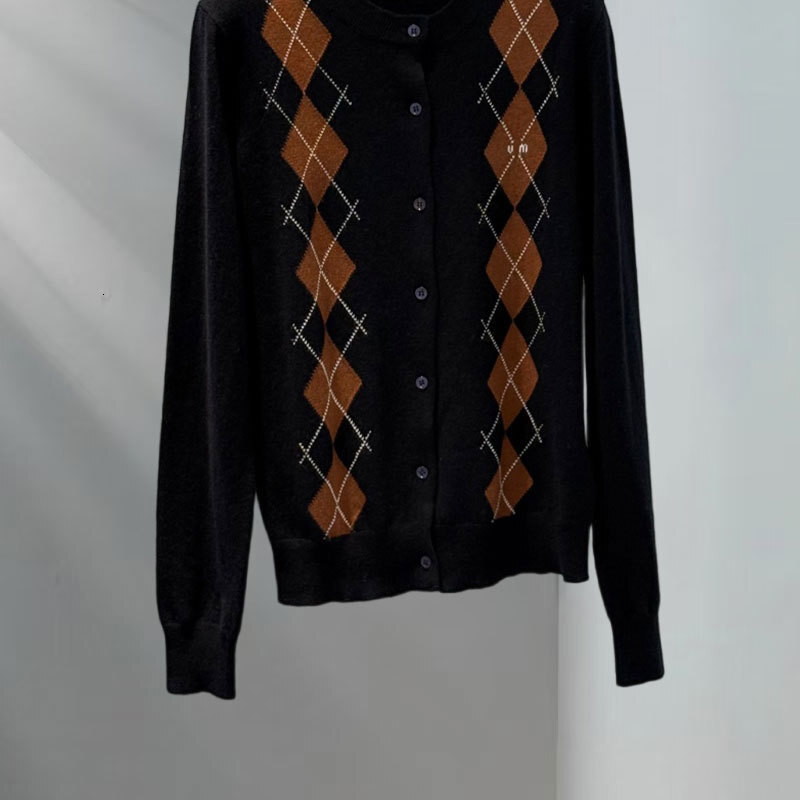 Women's Cashmere Knit Cardigan Luxury Y2K Designer Elegant Round Neck Single Breasted Long Sleeve Sweater Classic Letter Embroidery Design Early 