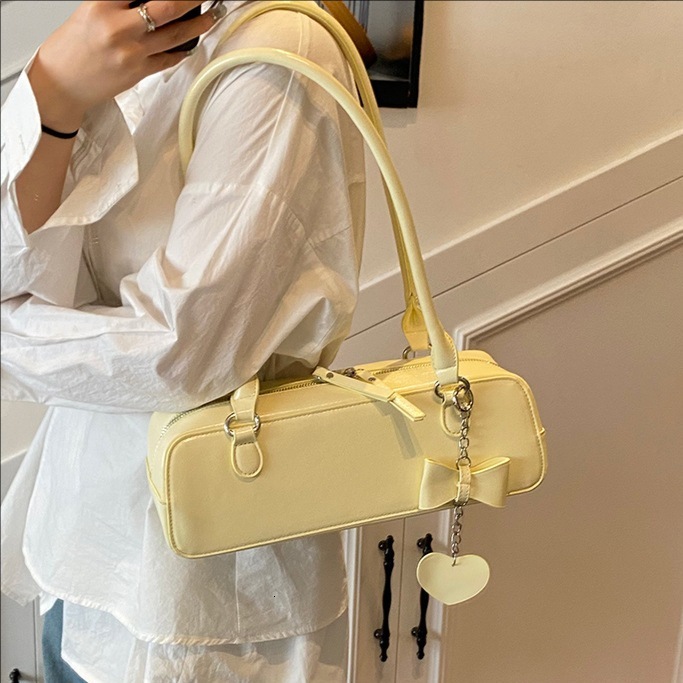 2025 autumn new French casual retro rectangular bag niche design fashion trend versatile style women's shoulder bag designer bag