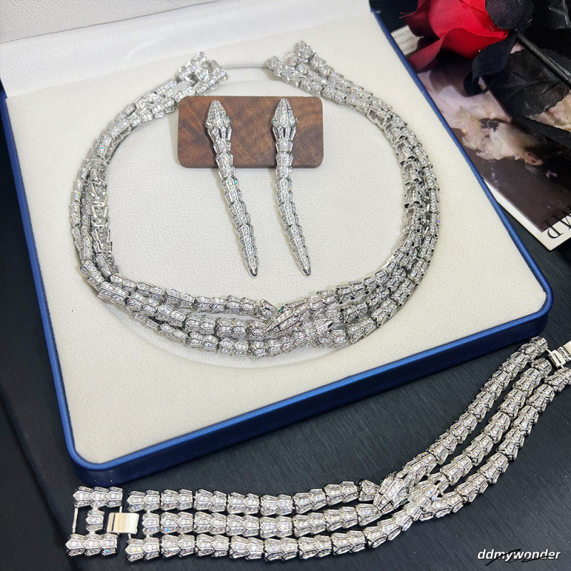 Series Three-Layer Fine Jewelry Set INS Hot-Selling High-End Snake Necklace Bracelet Earrings