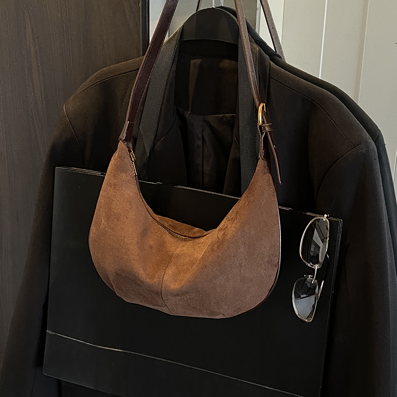 2025 fashionable high-end luxury large capacity single shoulder backpack, simple and versatile handbag, essential for shopping and commuting, crossbod