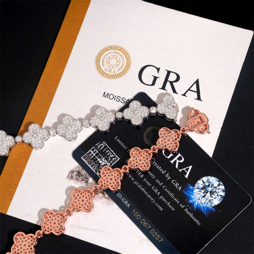 Exquisite Sier Inlaid VVS Mosang Full Niche Bracelet 15mm Trendy Fencke Four-leaf Clover Moissanite for Foreign Trade