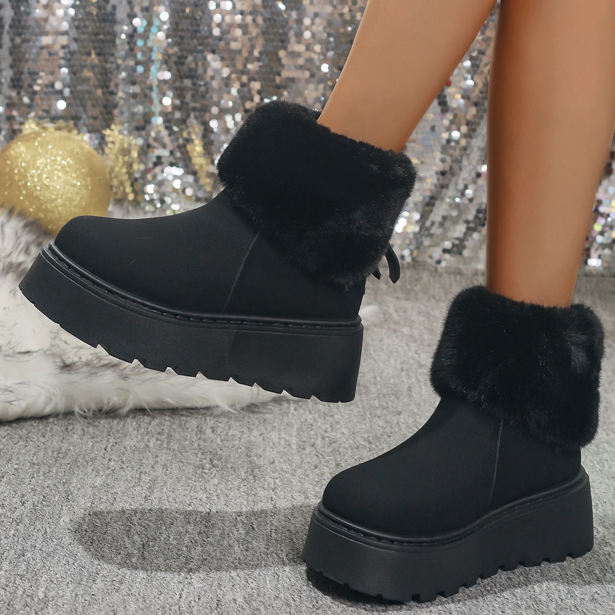 Free shipping Designer Boots Womens winter thick soled low cut short sleeved cotton shoes with added velvet thick insulation for snow boots