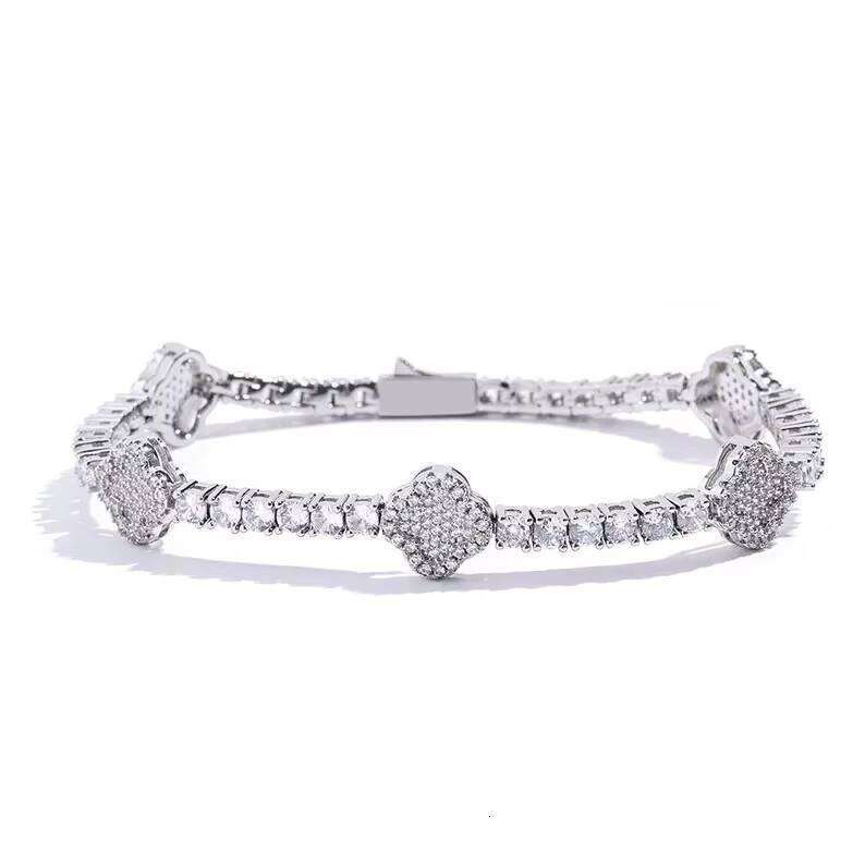Unisex Popular Charm Moissanite Vvs Four Leaf Clover Bracelet Sterling Sier Hip Hop Jewelry