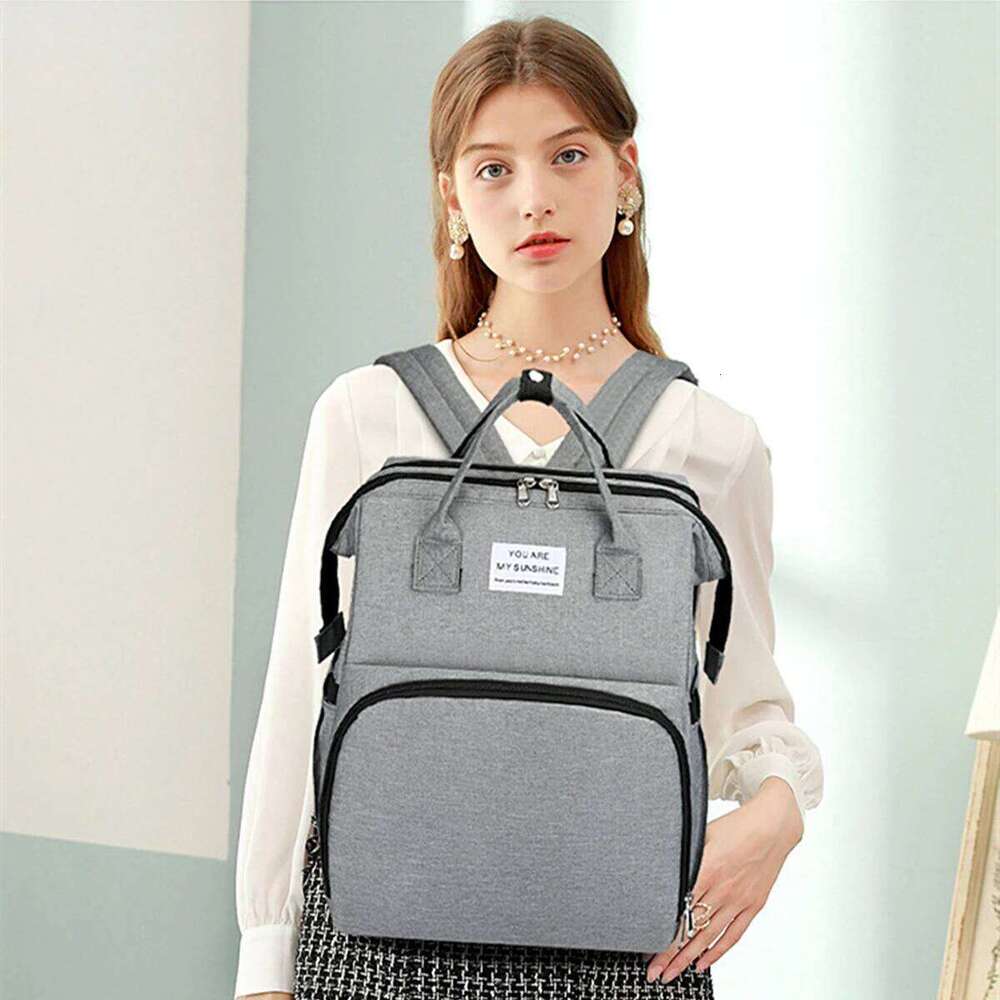Folding lightweight portable folding crib bed large-capacity baby backpack female mommy outting mummy bag