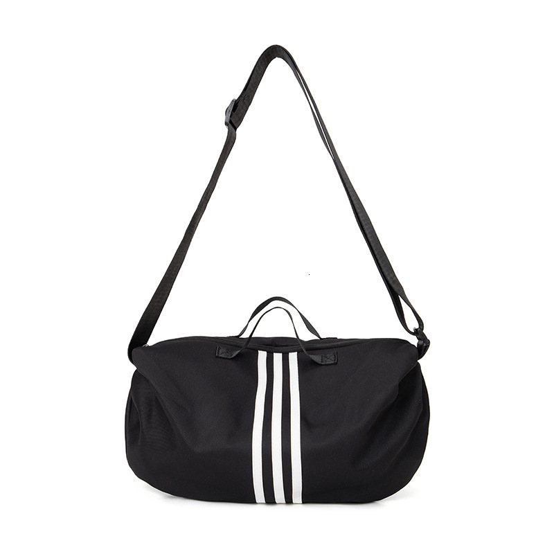 Free Shipping Sports Single Shoulder Bag Simple Luxury Bag Casual Lightweight Handheld Dumpling Bag Large Capacity Commuting Travel Designer Bag Cross
