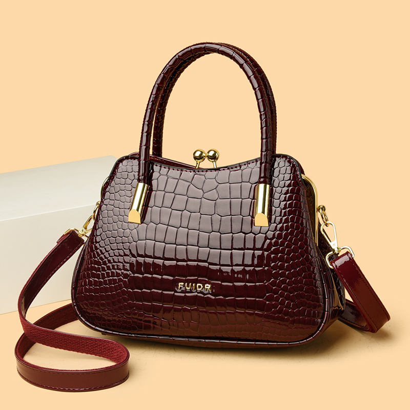 Sophisticated Evening Clutch: Luxury Handmade Ladies' Handbags