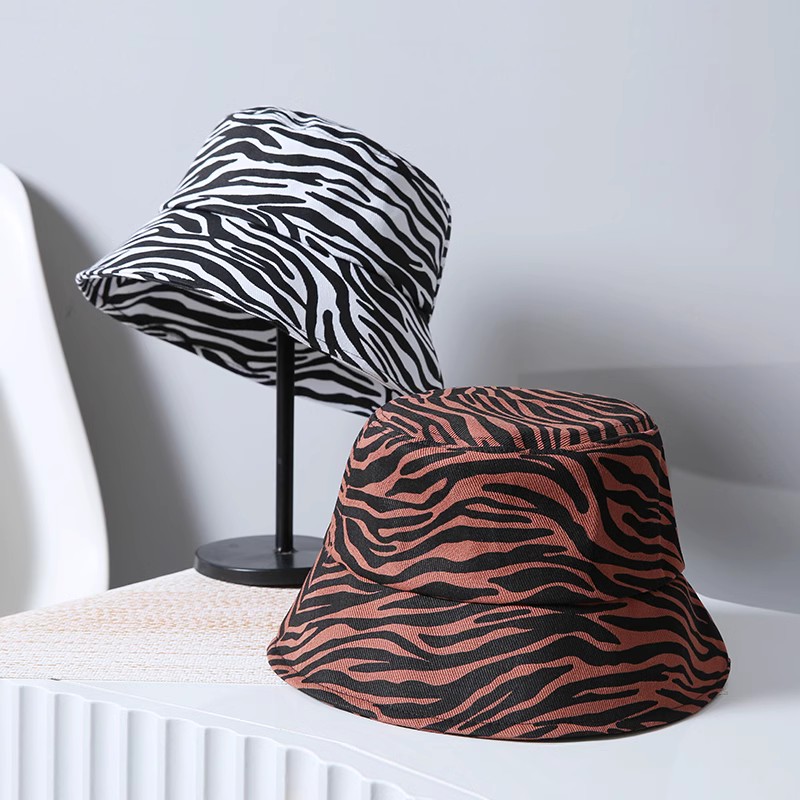 Pure cotton all-over printed striped fisherman hat stylish unisex graffiti versatile sun protection bucket hat for spring and summer, sunshade hat