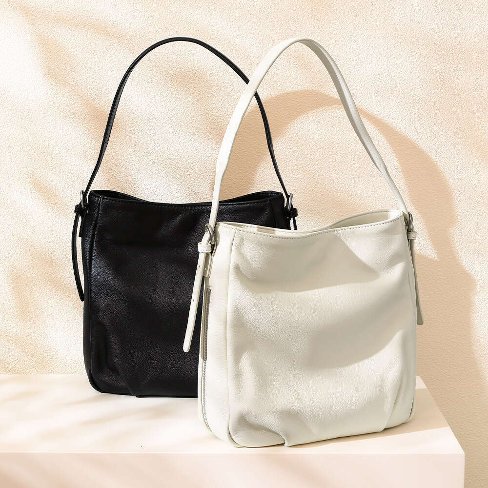 Luxury bag Trendy Fashion for Women High End Genuine Leather Shoulder Commuting Underarm Bag Simple Versatile Bucket