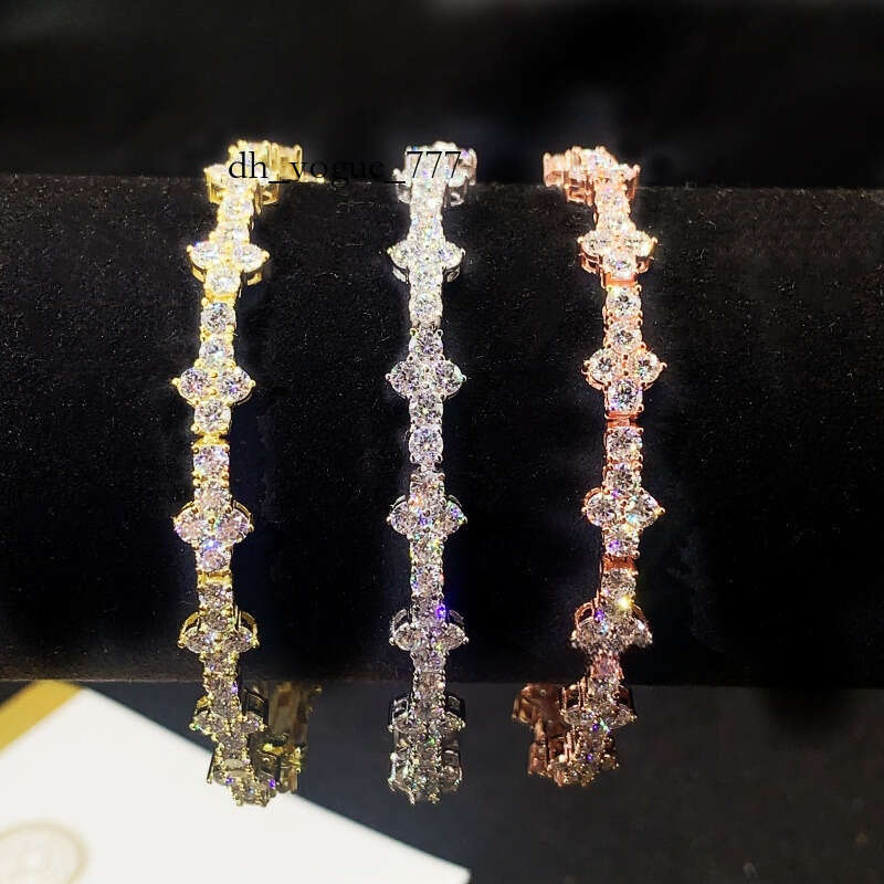 3mm VVS type cross tennis style ice crystal inlaid men's and women's morganite bracelet