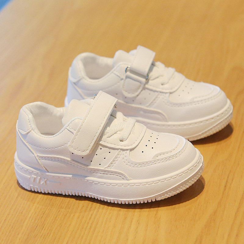 Fashion Hot Sales Children Casual Shoes Sports Classic White Black Infant Tennis Happysteps Baby Boys Girls Sneakers Kids Toddlers Shoes Sizes US5.5C-