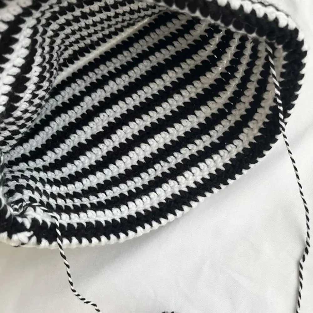 Striped Knitted Wool C Crochet Knitting Hats Cat Ears Pointed Pulr Hat Sweet Star Decor Outdoor Item Fashion Slouchy CXJ250910