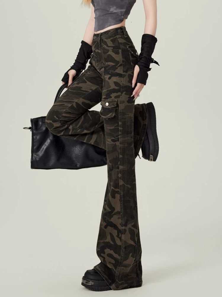 High Waist Jean Women Camouflage Cargo Style Skinny American Streetwear Aesthetic 2000s Y2k Jeans Flare Trousers Designed Chic Z250910