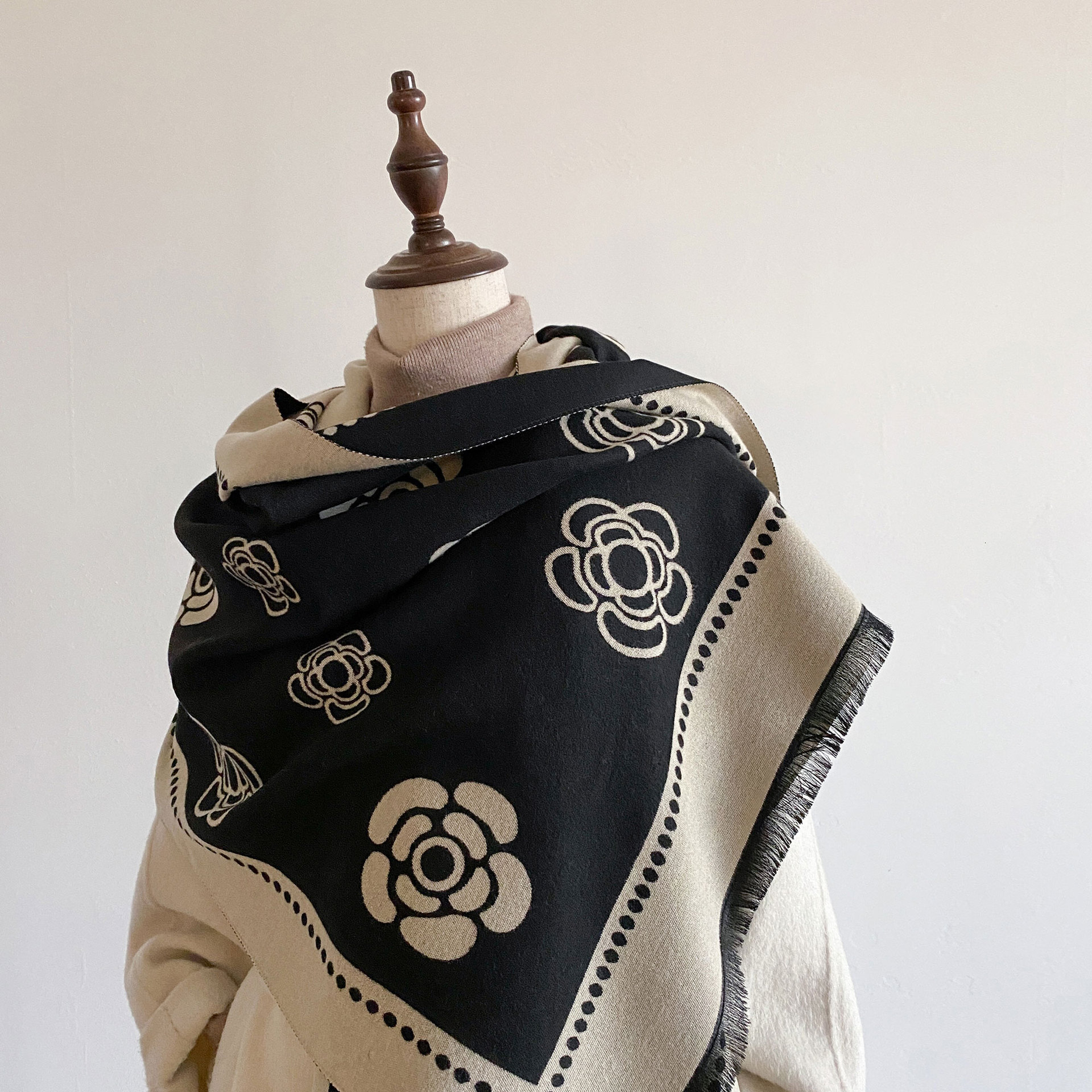 Summer 2024 New Camellia Cashmere for Women, Decorative Double-Sided Shawl, Long Jacquard Versatile Warm Neck Scarf